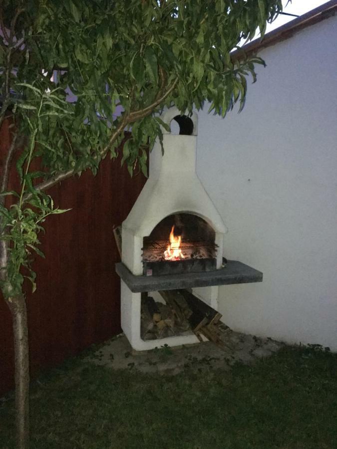Luca Holiday House Budaörs Екстериор снимка