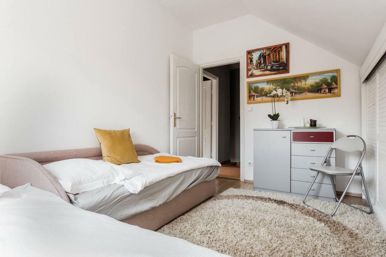 Luca Holiday House Budaörs Екстериор снимка